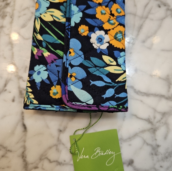 Vera Bradley Wallet - Picture 4 of 5